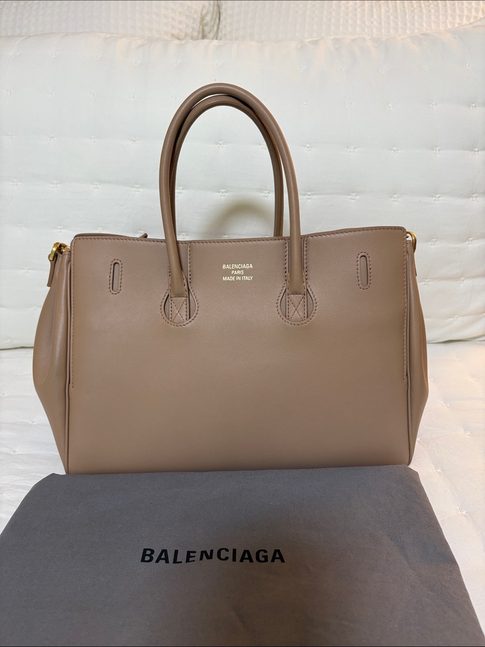 Balenciaga Bel Air Small in Natural Smooth Calf color Latte - Picture 6 of 11